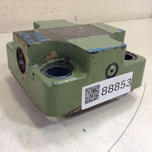 Used VICKERS Valve CVCS4001S2W24510 #88853