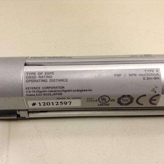 Used KEYENCE CORP Light Curtain Transmitter SL-C24H-T #79916