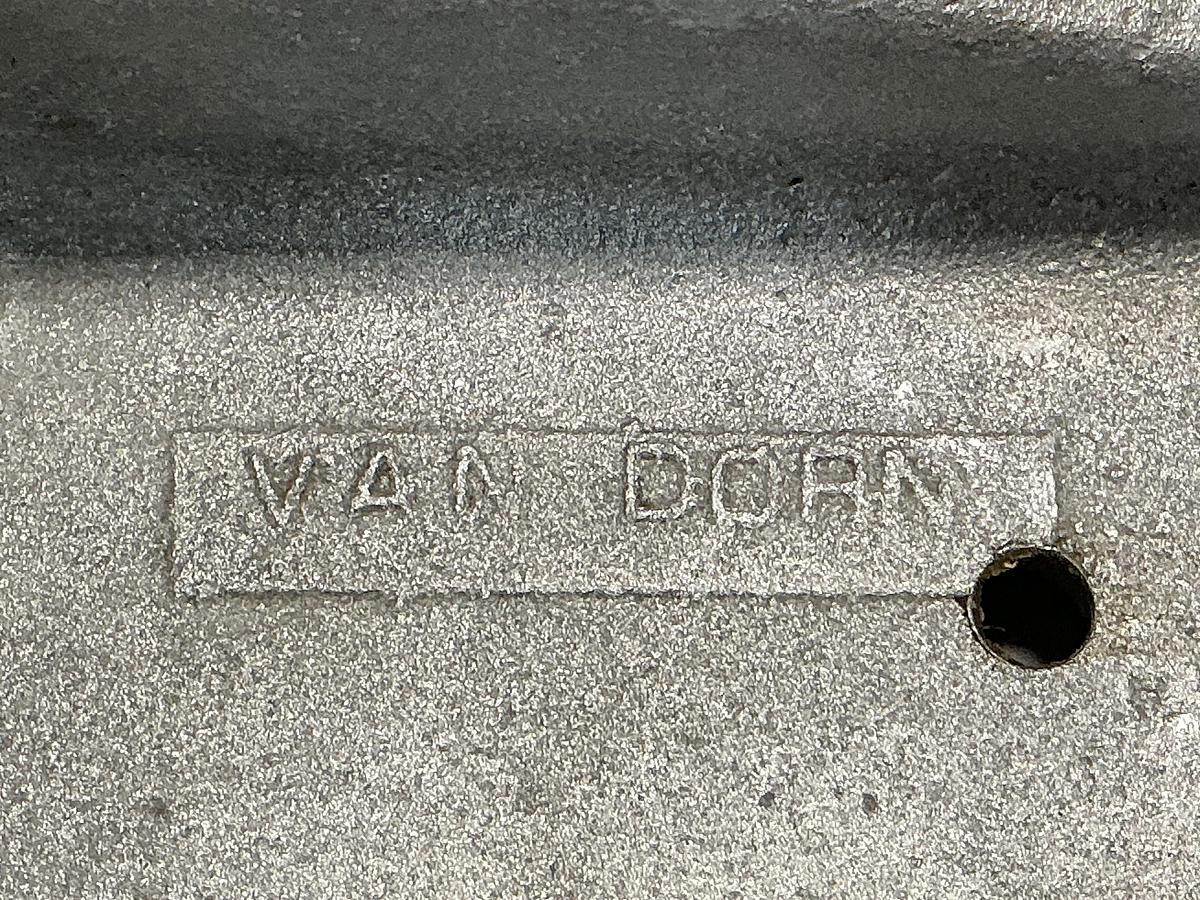 Used VAN DORN 301189