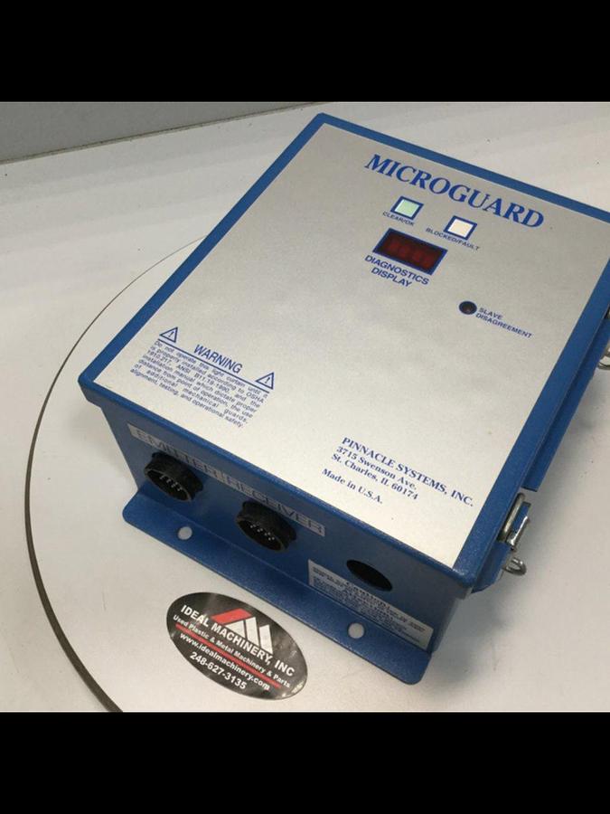 Used PINNACLE SYSTEMS INC Light Curtain Control Box MG-32-0F-04 USED