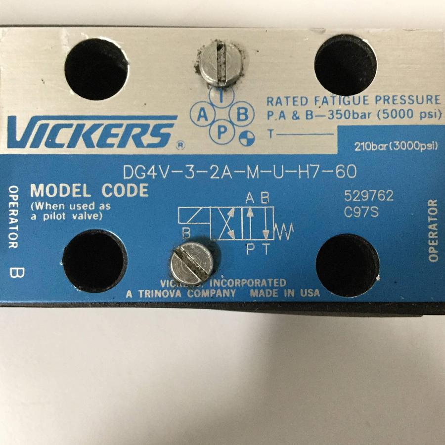 Used VICKERS Valve DG4V-3-2A-M-U-H7-60 Used