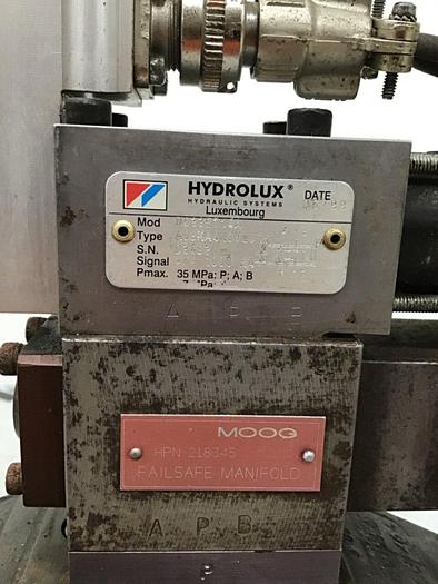 Used HYDROLUX Servo Valve D 633E714A USED