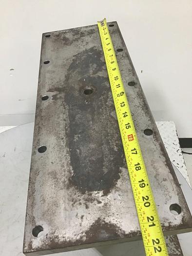 Used GENERIC Robot Stand 21 X 8 ROBOT STAND #124595