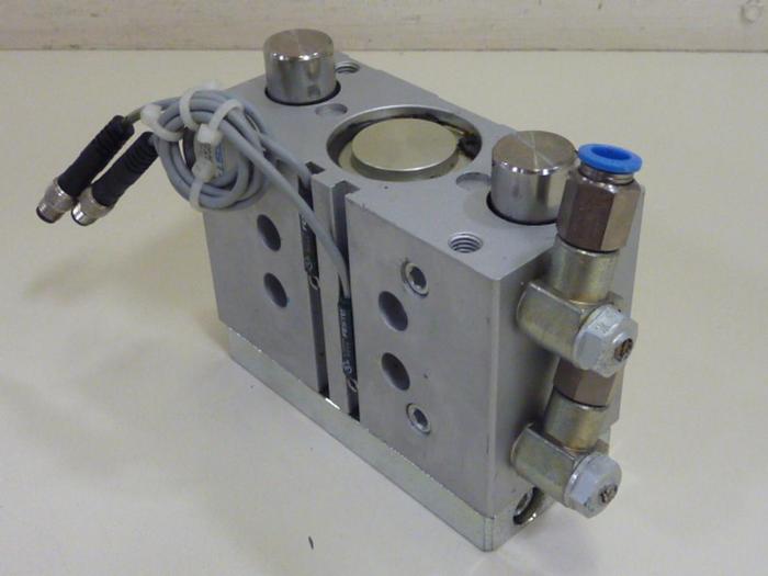 Used FESTO Pneumatic Cylinder DFM-40-25-P-A-GF #57322