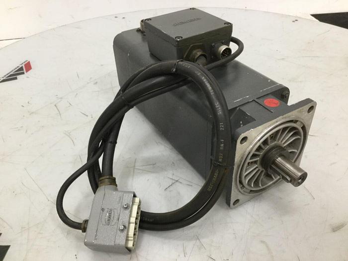 Used SIEMENS Permanent Magnet Motor 1FT5074-0AC01-2-Z #110180