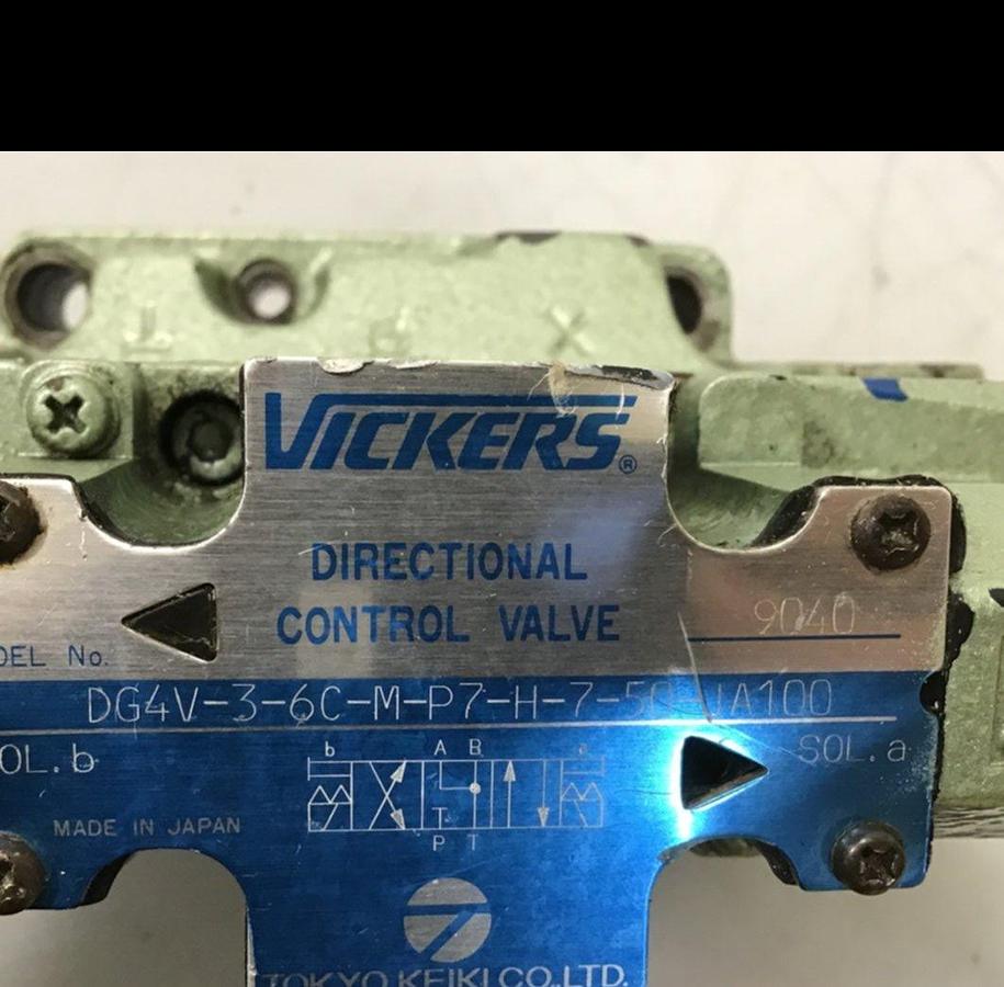 Used VICKERS Valve Model DG3V-7-2C-10-JA-SZ02-Z USED