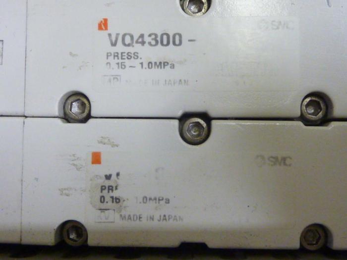Used SMC Control Block w/ Valves VQ4300-5 #66056