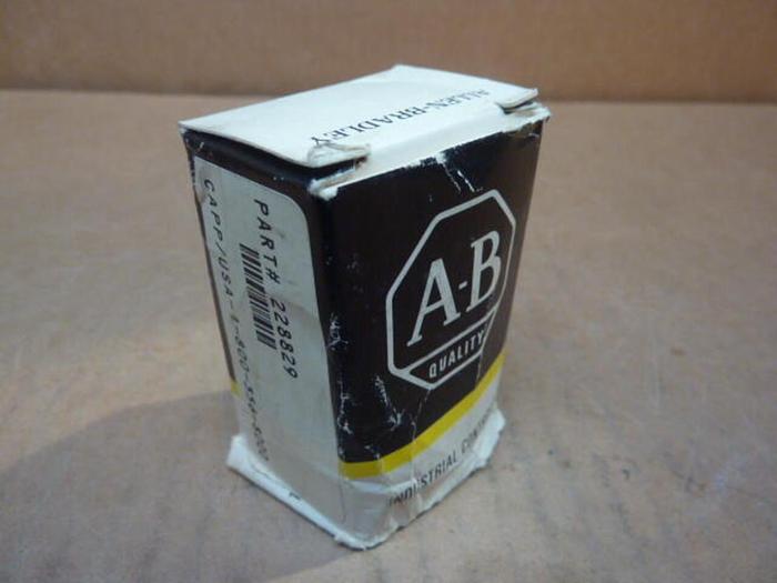 ALLEN BRADLEY Auxiliary Contact Block 1495-G1 SER L #32520