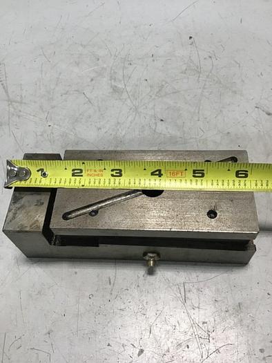 Used GENERIC Wedge Leveling Mount OA861101 #122795