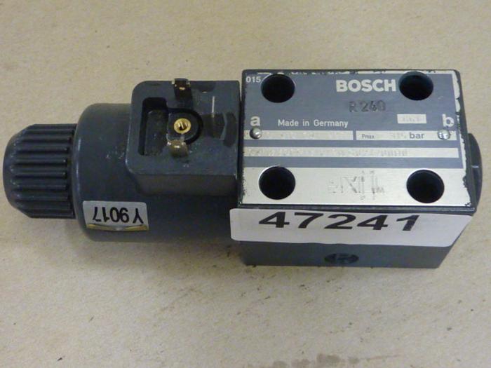 Used BOSCH Directional Valve 0 810 091 227 #47241