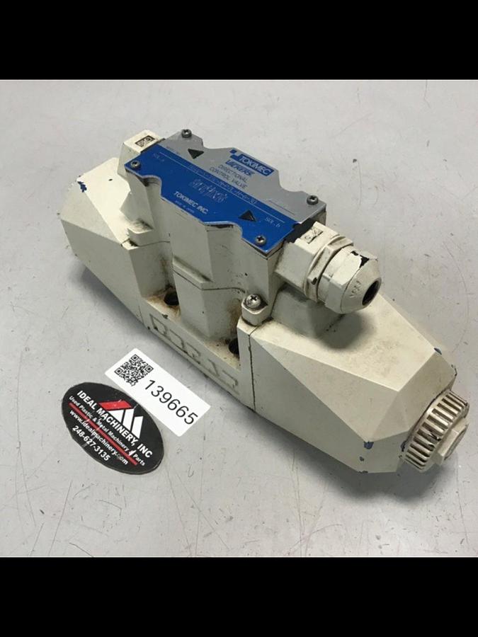 Used VICKERS Directional Control Valve DG4V533CMP7LH630 Used