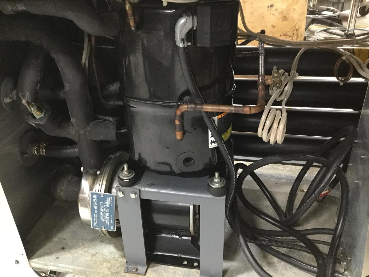 Used MILACRON CW-3 CHILLER 3 TON USED