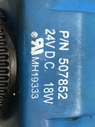 Used VICKERS Valve DG4V37AMUHL760 #137942