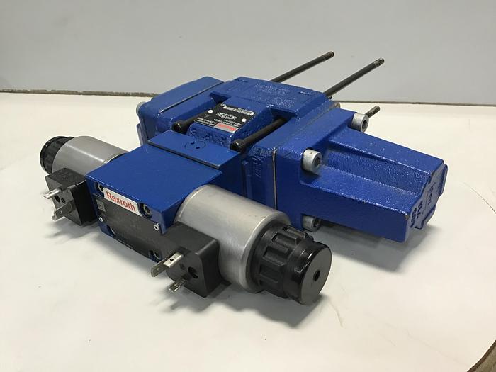Used Rexroth  Valve 3DREP 6 C-21/25EG24N9K4/M-674 Used #144615