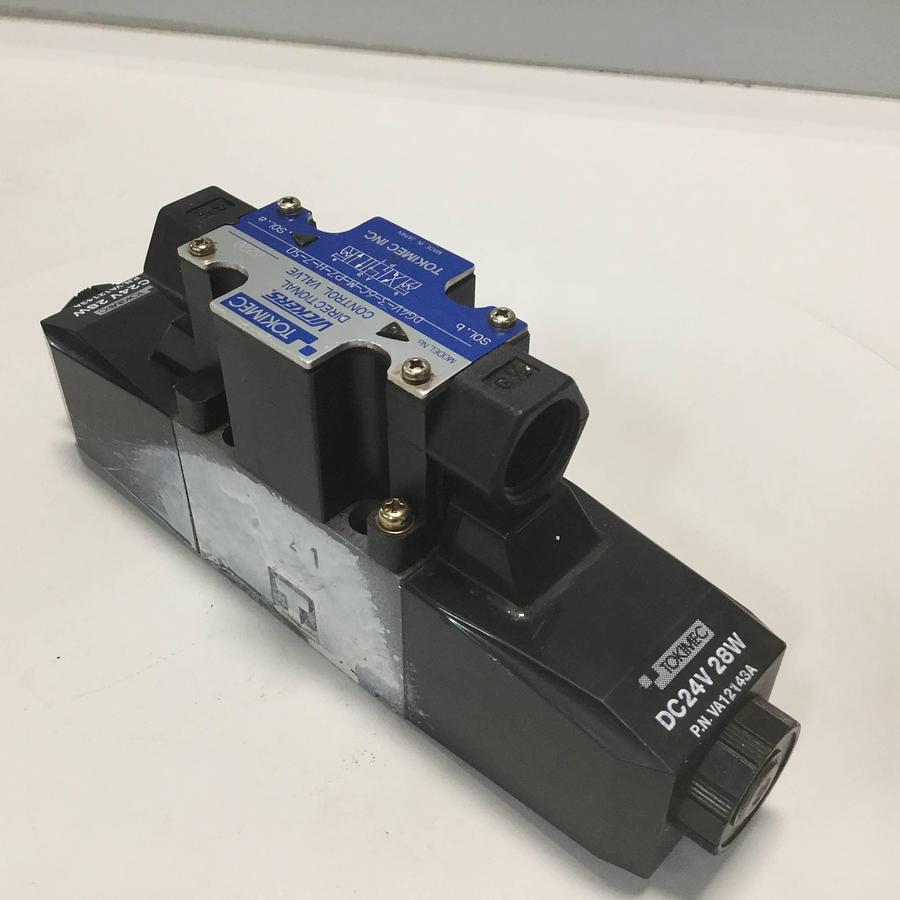 Used VICKERS Directional Control Valve DG4V36CMP7H750 USED