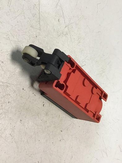 Used BERNSTEIN Limit Switch I88-E2 HW #121224