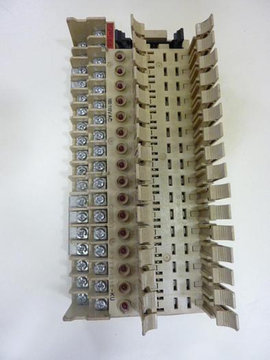 Used OMRON Relay Block Base P7TF-IS16-KU #46083