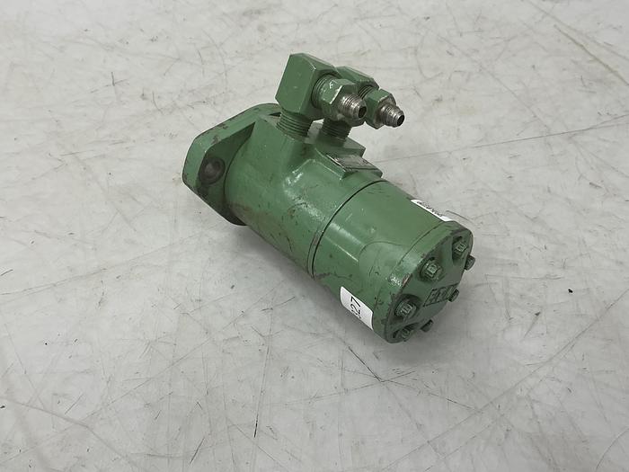 Used CHAR LYNN 101 1032 007