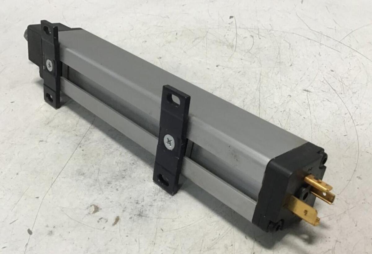 Used NOVOTECHNIK Linear Transducer LWH130 Used