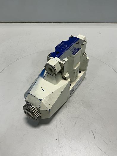 Used TOKIMEC VICKERS DG4V-5-2A-M-P7L-H-6-30