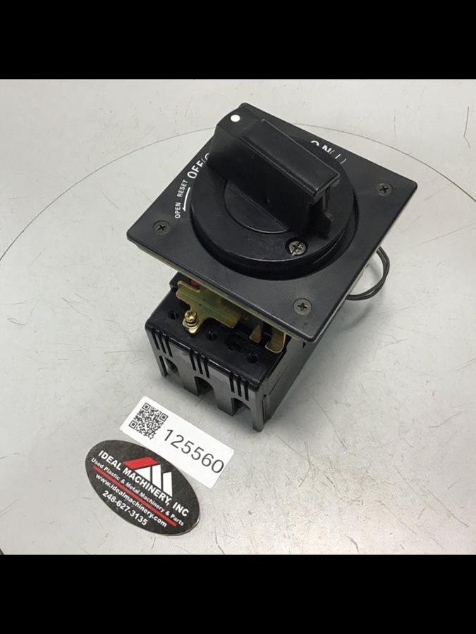 Used MITSUBISHI 40 Amp Breaker & Manual Switch NF50-CS-40 USED