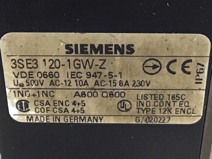 Used SIEMENS Limit Switch3 3SE3 120-1GW-Z #121177