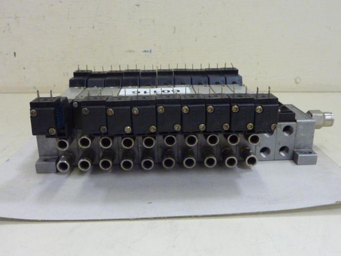 Used FESTO Control Block w/ Valves AW-ME-1/8NPT #60117