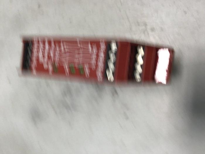 Used ALLEN BRADLEY Guardmaster Safety Relay 440R-N23126 SER C #140074