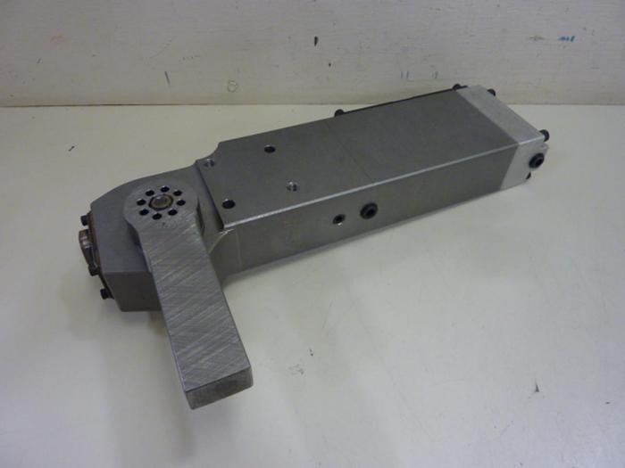 Used BTM CORP Power Clamp STC52VP-120-73320?-90AL-SCDC #57569