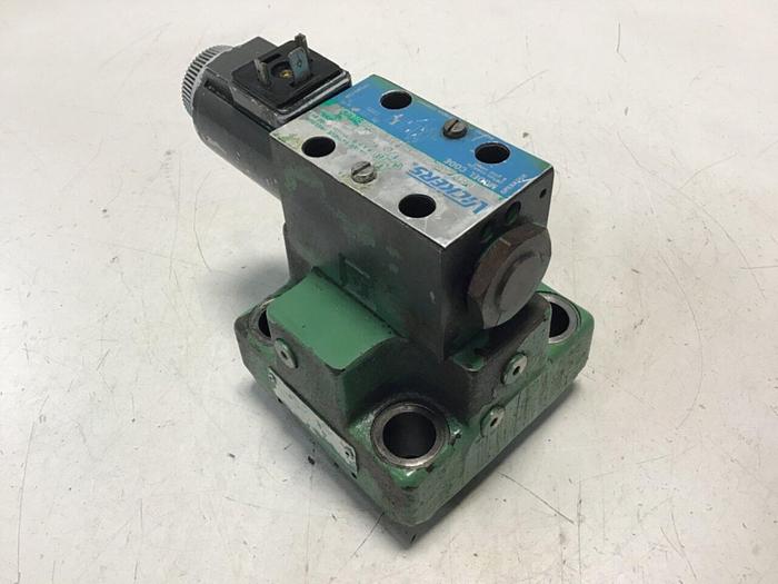 Used VICKERS Valve DG4V3S2ALMUHL760EN490 Used