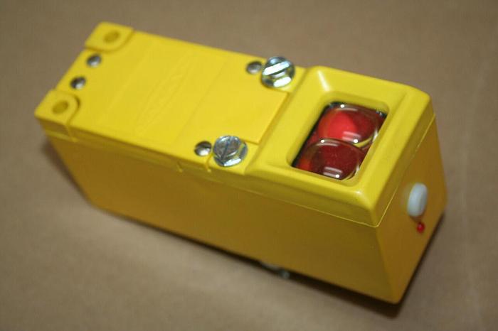 BANNER ENGINEERING Multi Beam Scanner Beam SBAR1GH NEW