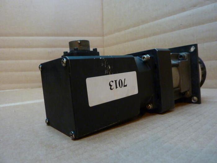 Used MOOG Brushless Motor 303-030A #8407