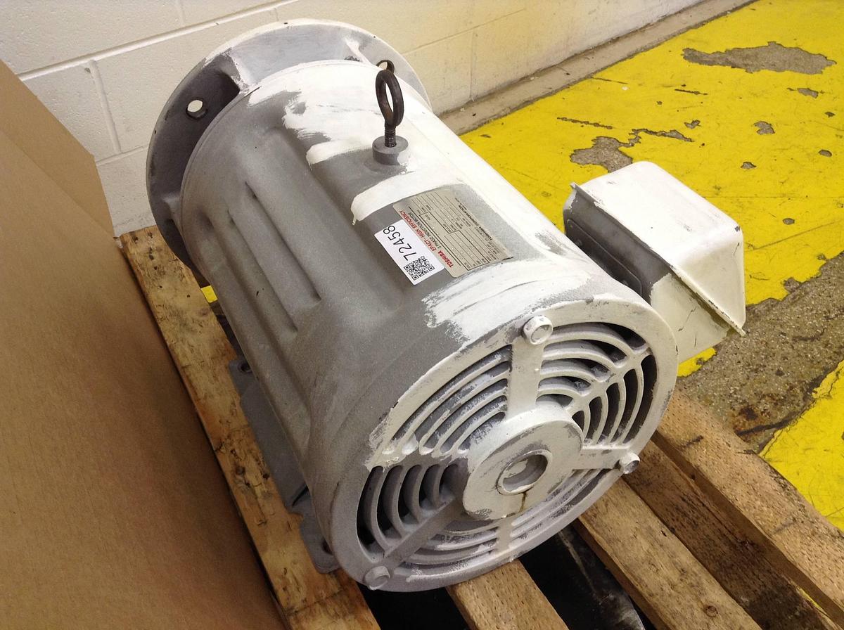 Used TOSHIBA 3 Phase Induction Motor TKKH SCKL21 Used