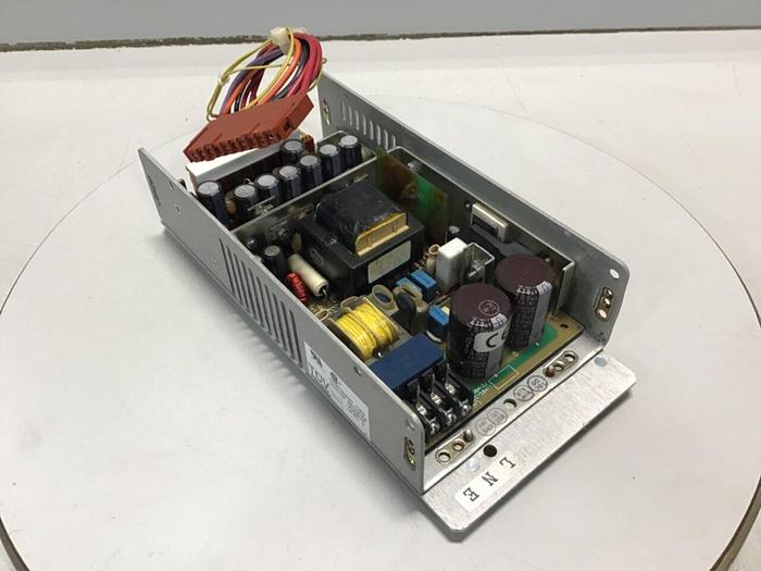Used POWER ONE DC Power Supply MAP130-4002 #145259