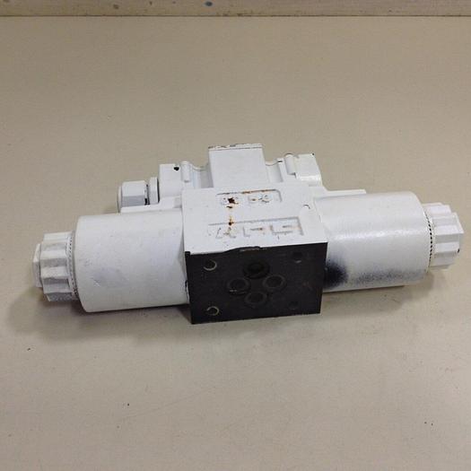 Used YUKEN Directional Valve DSG-01-3C40-D24-60 #72522