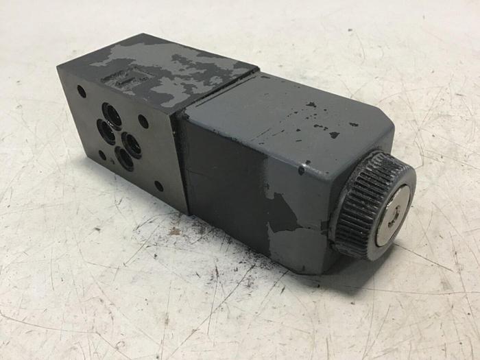 Used VICKERS Directional Hydraulic Valve DG4V322AMUHL760 Used