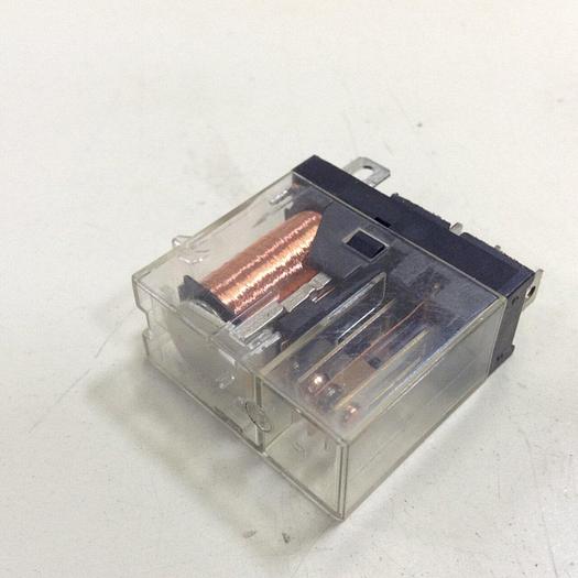 Used ALLEN BRADLEY Relay 700-HK36Z24 SER A #76337