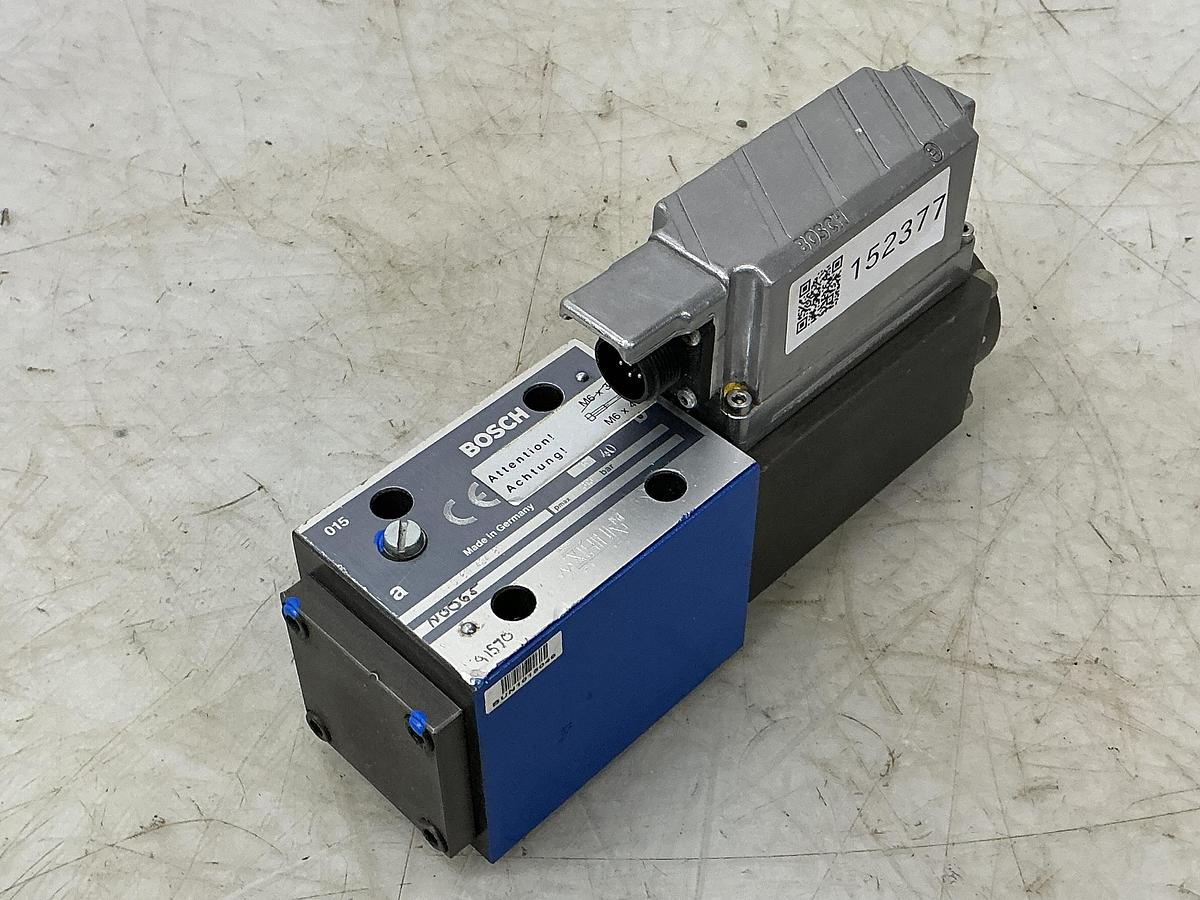 Used BOSCH 0 811 404 811