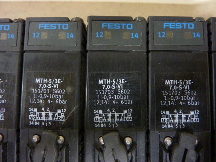 Used FESTO Control Block w/ Valves IFB8-03 #52792