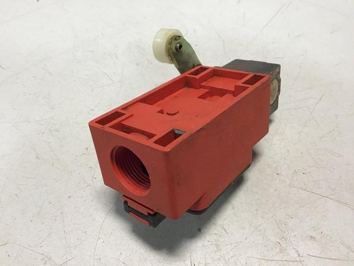 Used BERNSTEIN Limit Switch ENK-UV1Z AHS-V #121251