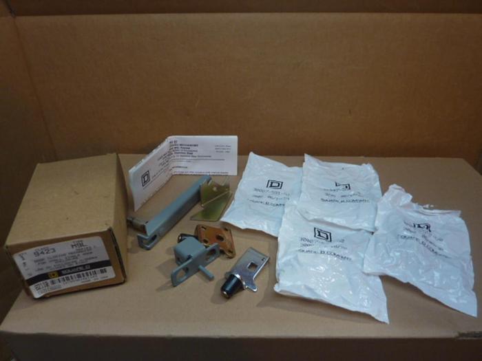 SQUARE D Door Closing Mechanism 9423-M9L #32592