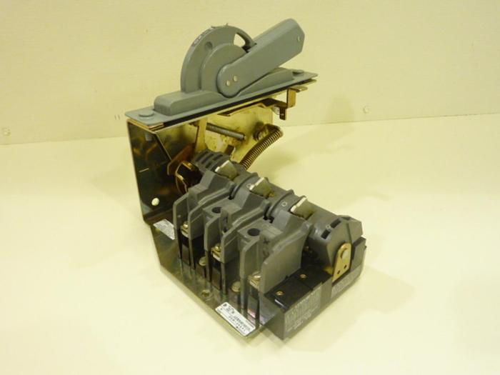 Used ALLEN BRADLEY 30 Amp Disconnect Switch 1494F-N30 SER A #43003