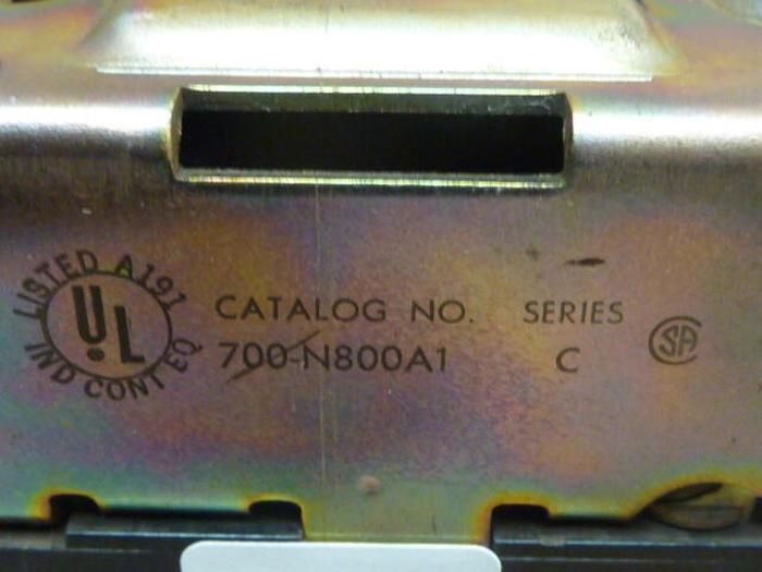 Used ALLEN BRADLEY AC Relay 700-N800A1 SER C #35937