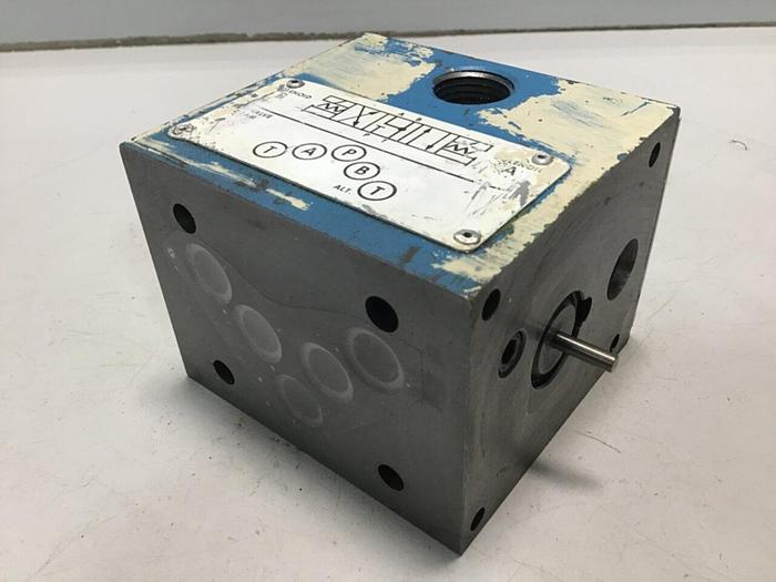 Used SPERRY VICKERS Directional Control Valve DG4S4 016C W B 50 #115324