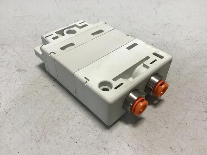 Used SMC Valve VQ2000-FPG-N7N7-FN #129310