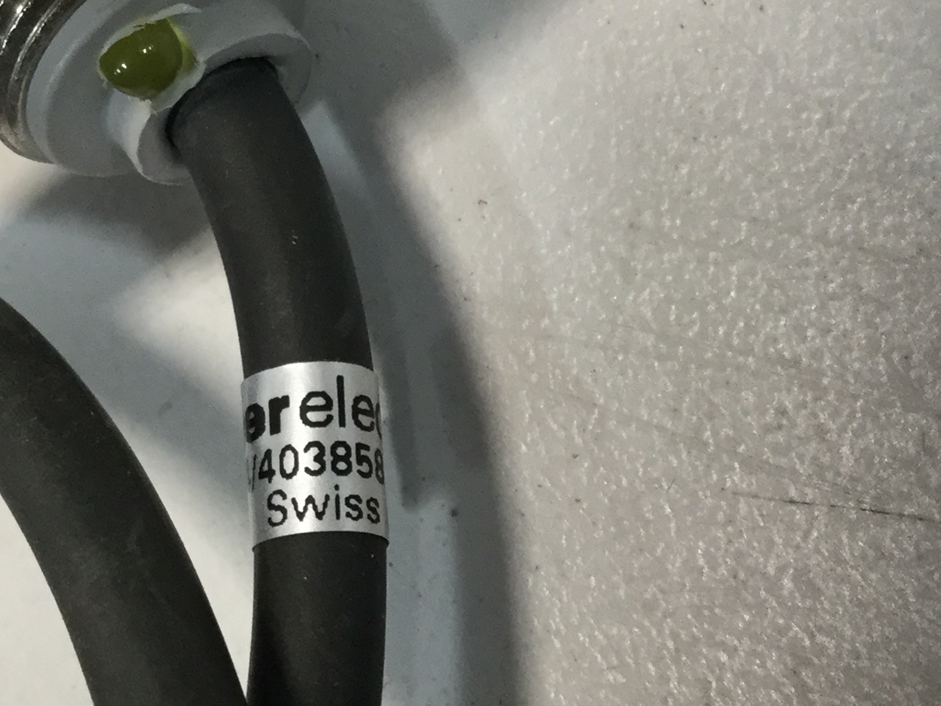 Used BAUMER ELECTRIC Proximity Sensor FEG 14.24/403858 USED