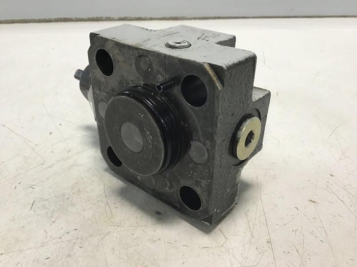 Used VICKERS Valve CVCS25C1S2W3511S26AP10 #136695