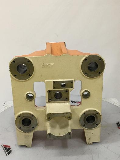 Used CINCINNATI DYNACOMP Rear Platen 3990765 Used