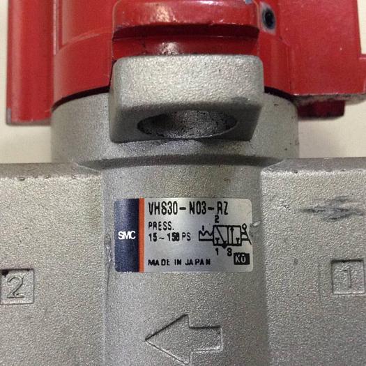 Used SMC 3 Port Lock-Out Valve VHS30-N03-RZ #81184
