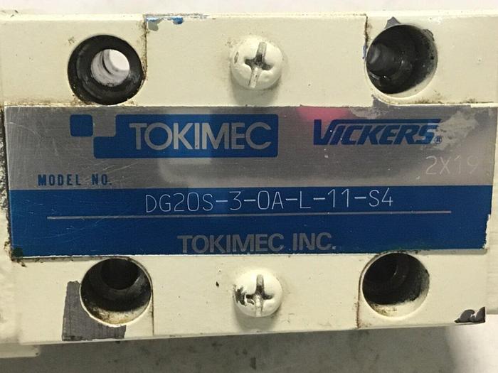 Used TOKIMEC VICKERS Valve DG20S-3-0A-L-11-S4 #142018